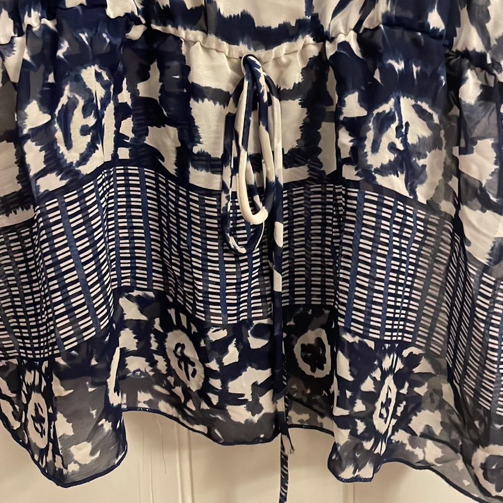 Perfect Summertime Top ππ - Picture 3 of 4